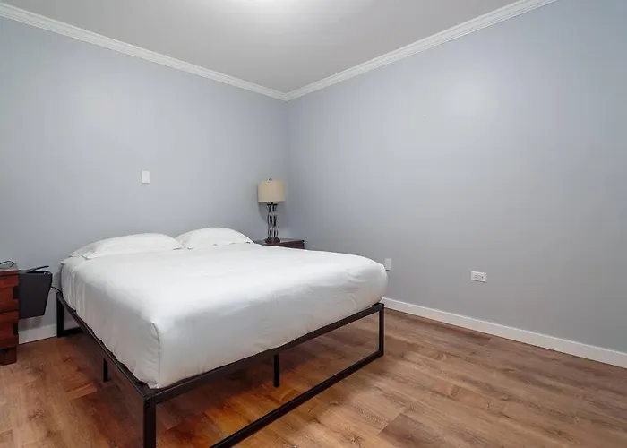 Mtm Fully Furnished In Old Town - 2 Beds Appartamento *
