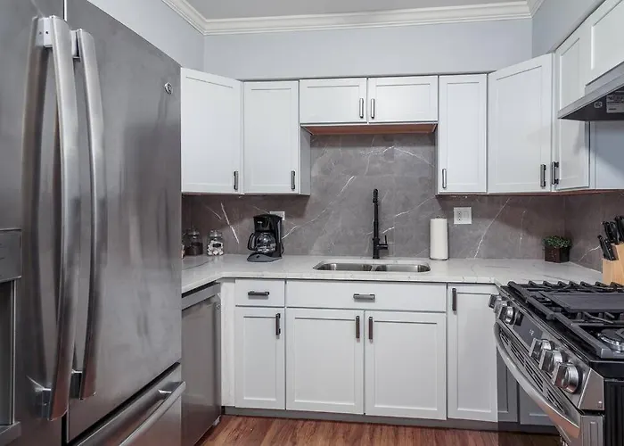 Appartamento Mtm Fully Furnished In Old Town - 2 Beds Chicago